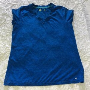 Xersion kids medium blue workout top
